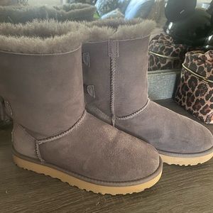 Bailey Bow Uggs